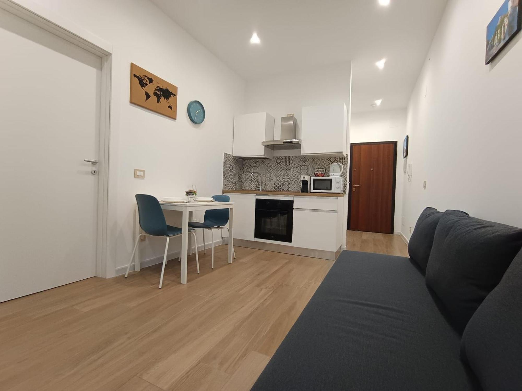 Apartamento Dimora Crispi 70 Bari Exterior foto
