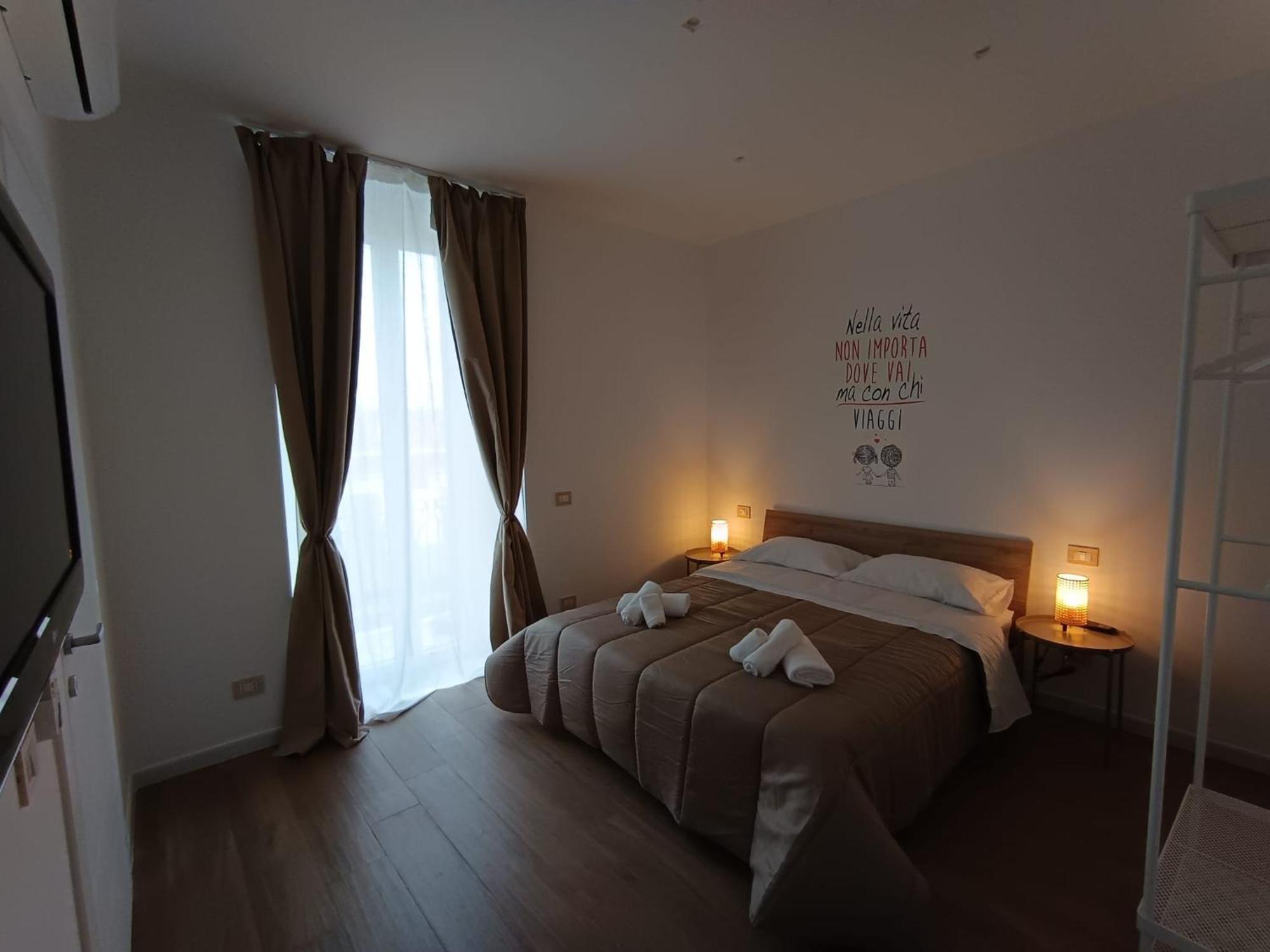 Apartamento Dimora Crispi 70 Bari Exterior foto